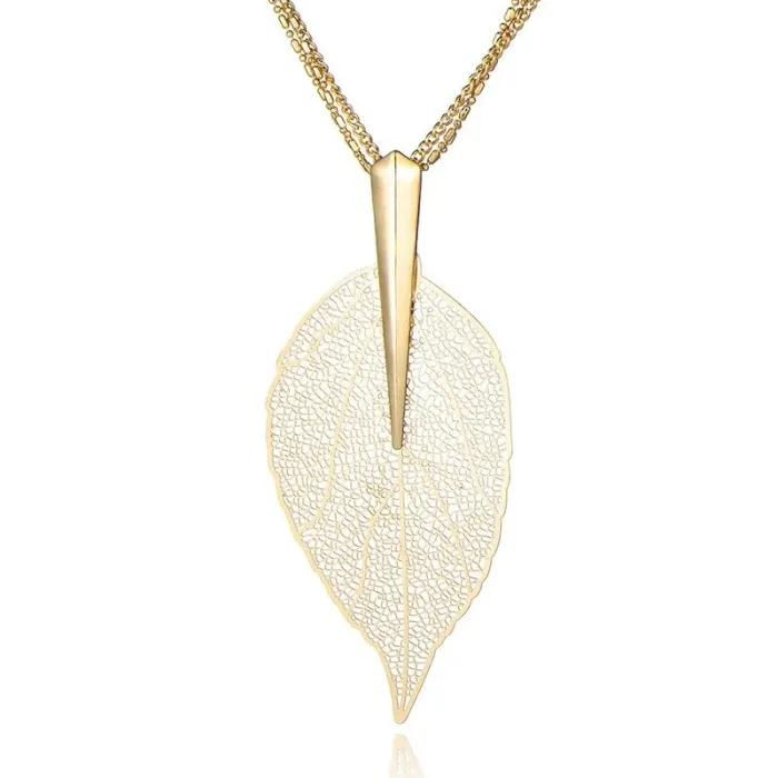 CollarShiny leave pendant necklace for women