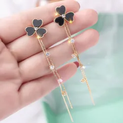 AretesClover tassel earrings for women - with crystal decoration