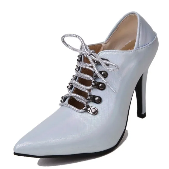 Schnürpumps mit hohen Absätzen - knöchellang
