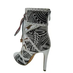 High heel ankle boots - ankle length - lace-up - leaf design