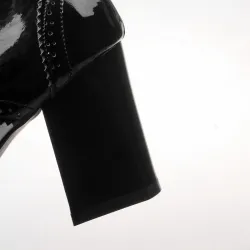 Pointed toe brogue shoes - lace-up - with heels