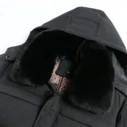 Dikke winterjas - met afneembare capuchon en kraagJassen
