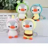 Kleiner Pinguin - verkleidet als Frosch / Einhorn / Biene / Dinosaurier - Plüschtier - 23cm