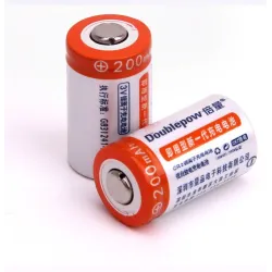 2 pieces Cr2 200mAh rechargeable battery - with Cr2/CR123A universal smart charger