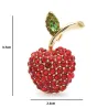 Czerwona wiśnia z kryształkami - broszkaBroszki