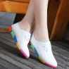 Płaskie buty z tęczową podeszwą - ze sznurowadłami - skóra naturalnaButy Zimowe