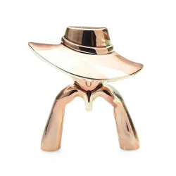 Dame figuur met hoed - brocheBroches
