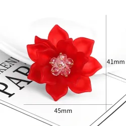 Elegant flower - crystal brooch