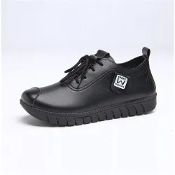 Weiche flache Schuhe - mit Schnürsenkeln - echtes Leder