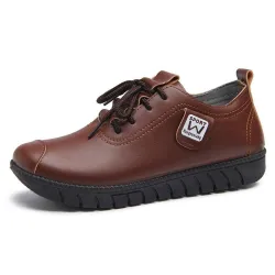 Weiche flache Schuhe - mit Schnürsenkeln - echtes Leder