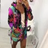 Jacke mit Kapuze - Bomber - Windjacke - mit Taschen / Reißverschluss - bunter Aufdruck