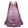 MochilasLeather backpack - with metal lock strap