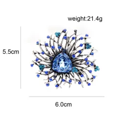 Shiny flower brooch - with crystals