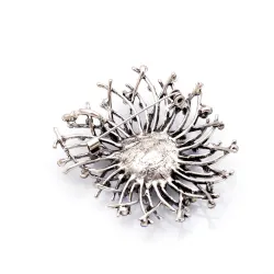Shiny flower brooch - with crystals