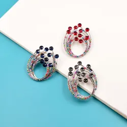 BrochesVintage rhinestone flower brooche - a design for everywear