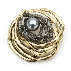 RHINESTONE pearl rose flower brooche - such a little beauty for someone special