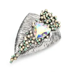 BrochesLittle gem crystal geometric brooche - for everyday use