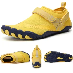 Wasserschuhe - rutschfest - mit verstellbaren Trägern - zum Campen / Schwimmen / Tauchen
