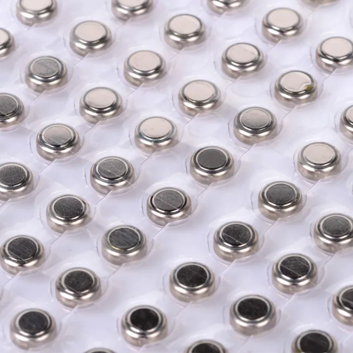 SR626SW / 377 / SR626 / LR626 / AG4 button batteries - 1.55V - 100 pieces
