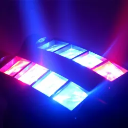 Spider beam podiumverlichting - draagbaar - moving head - LED - RGBW - 8x 10WPodium- en evenementenverlichting