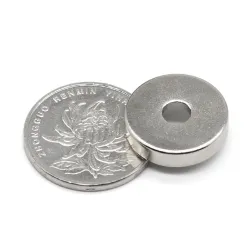 N35 - neodymowy magnes okrągły - 20 * 5 mm - z otworem 5mm - 2 / 20 sztukN35