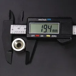 N35 - magnes neodymowy - okrągła tarcza - 20 * 10mm - z otworem 6mmN35