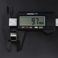 N35 - magnes neodymowy - okrągła tarcza - 20 * 10mm - z otworem 6mmN35