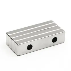 N35 - magnes neodymowy - blok - z podwójnymi otworami 5mm - 40 * 10 * 5mm - 3 sztukiN35