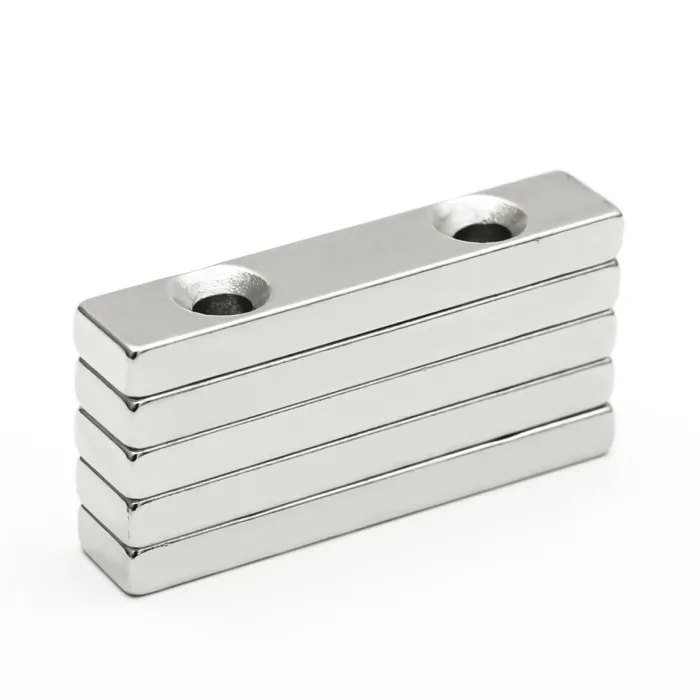 N35 - magnes neodymowy - prostokątny - z podwójnymi otworami 5mm - 50 * 10 * 5mm - 3 sztukiN35