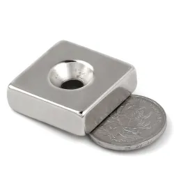 N35 - neodymium magnet - square - with 7mm hole - 30 * 30 * 10mm