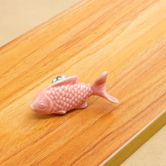 Fischförmige Knöpfe - Möbelgriffe