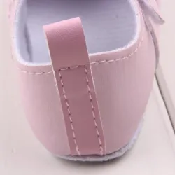 Lederschuhe - mit Blumenmuster - für Neugeborene / Babys