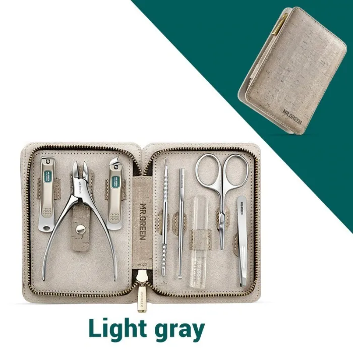 Professionelles Maniküre- / Pediküre-Set - Edelstahl - mit Etui - 8-teilig