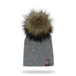 Stickad mössa med pom pom / läder etikett - unisex - för barn / vuxna