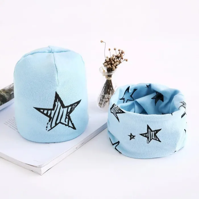 Gorras y sombrerosGorro y bufanda de algodón - conjunto para niñas / niños - estrellas / copos de nieve / cisnes