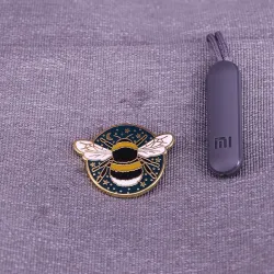 Bumblebee with star / moon - crystal brooch