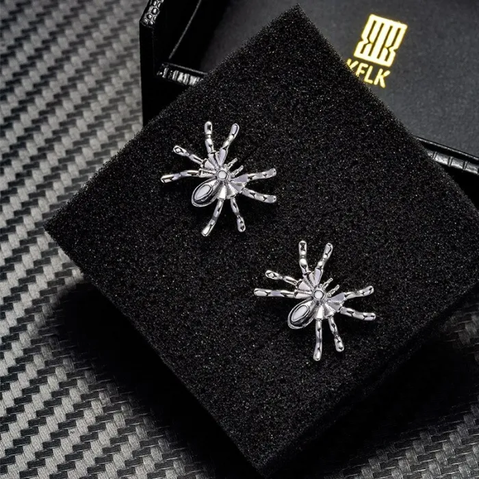 Spider shaped trendy cufflinks