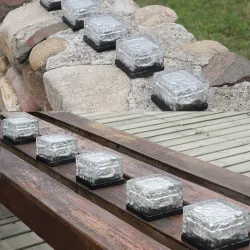 Solarleuchte für Garten / Einfahrt - Ziegel / Glasstein - LED
