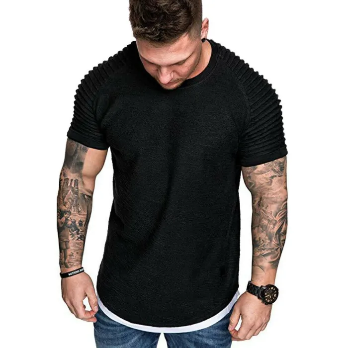 T-shirt z krótkim rękawem - modny marszczony fason - slim fitT-shirt