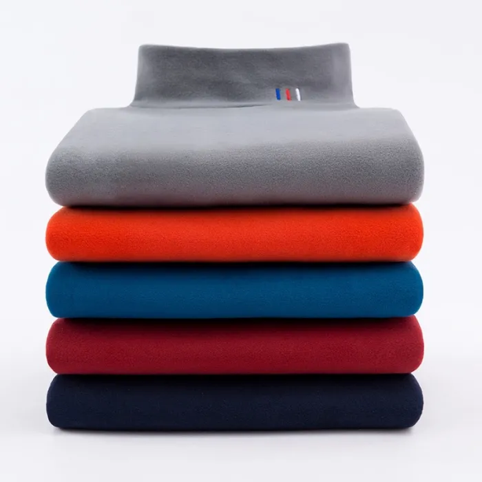 Rollkragenpullover / Pullover aus Samt - mit Fleecefutter