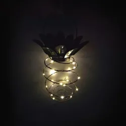Solar garden light - hanging lamp / lantern - waterproof - LED - pineapple shape