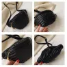 Modische kleine Ledertasche - mit verstellbarem Riemen - Taille / Schulter