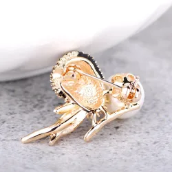 Vintage vogel broche met parelBroches