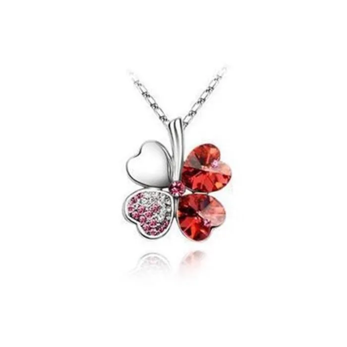 Pendant with crystal four-leaf clover - with necklace
