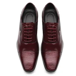 Elegante leren platte schoenen - slangenleer patroon - met vetersSchoenen