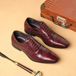Elegante leren platte schoenen - slangenleer patroon - met vetersSchoenen