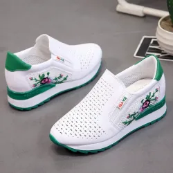 Trendy hoge instappers - slip-on - met bloemenprintSchoenen