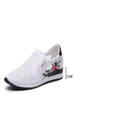 Casual loafer shoes - with floral print - slip-on - women