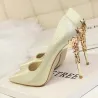 Sexy Pumps - mit metallgeschnitzten dünnen High Heels