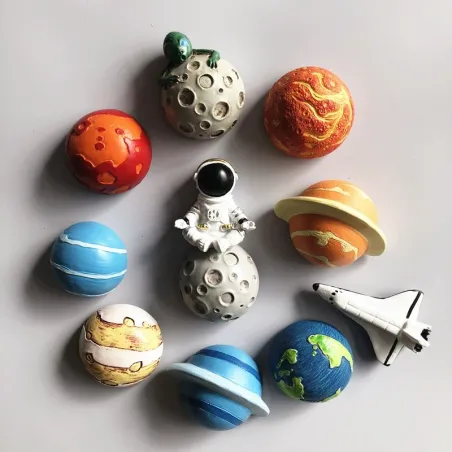 3D fridge magnets - space shuttle / Jupiter / Saturn - Earth - Sun - astronaut / alien